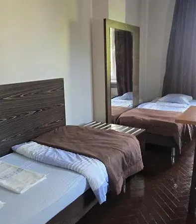 Noclegi24 Plaszow * קרקוב